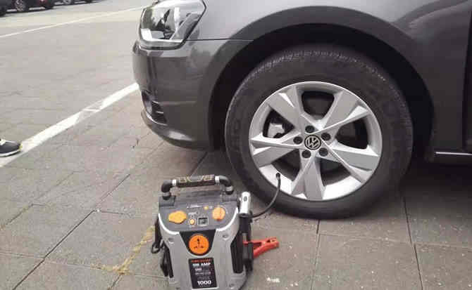 织金汽车搭电案例
